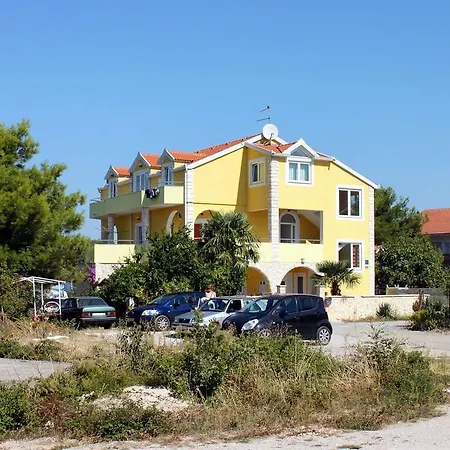 Apartment Razine 4166a Sibenik